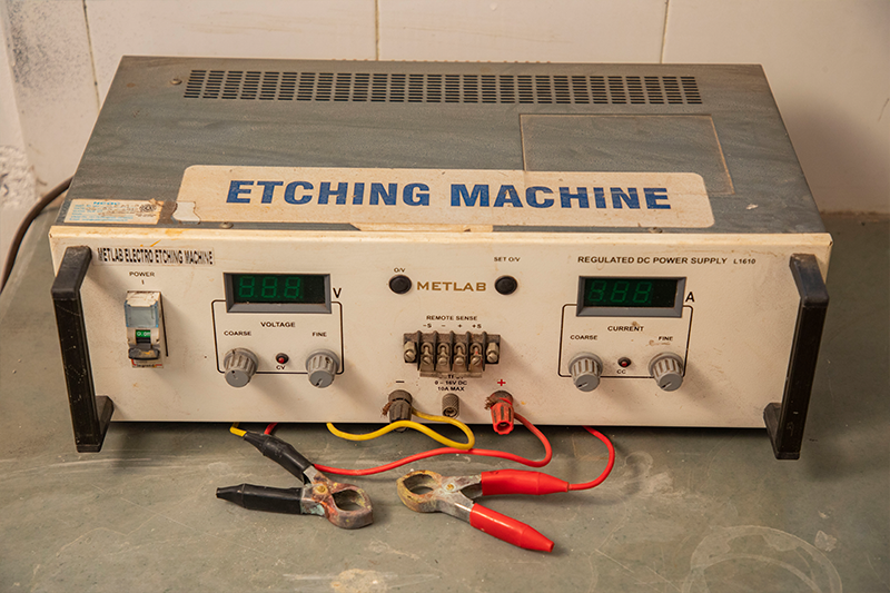 Electrolytic Etching and Polishing Machine for Metallographic Specimens